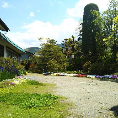 ゲストハウス「古民家の宿梨本軒」 Takayama (Nagano) Екстер'єр фото